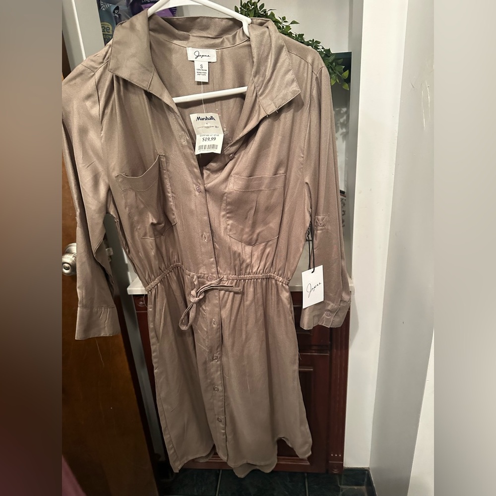 Small NWT dress
